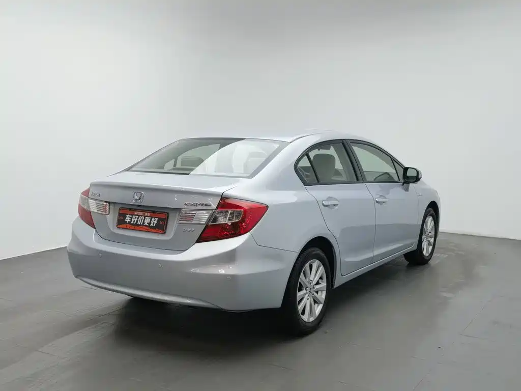 Honda Civic — миниатюра 2