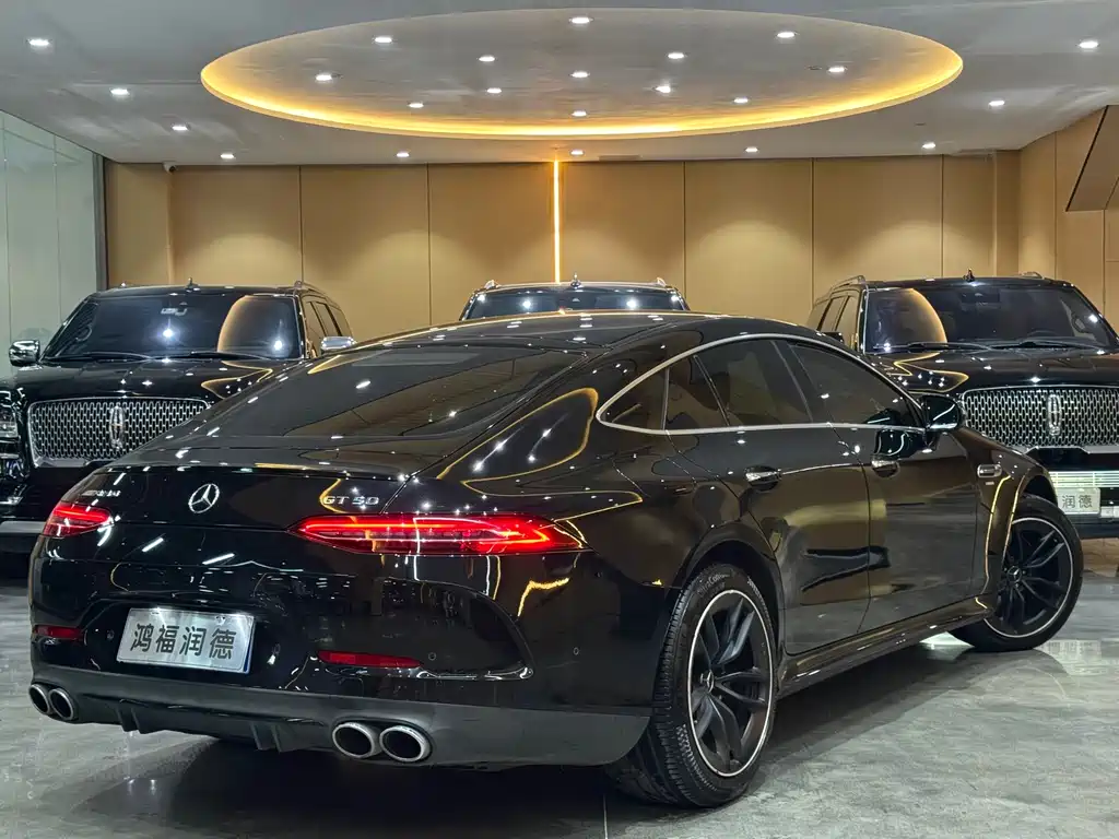 MERCEDES-BENZ AMG GT