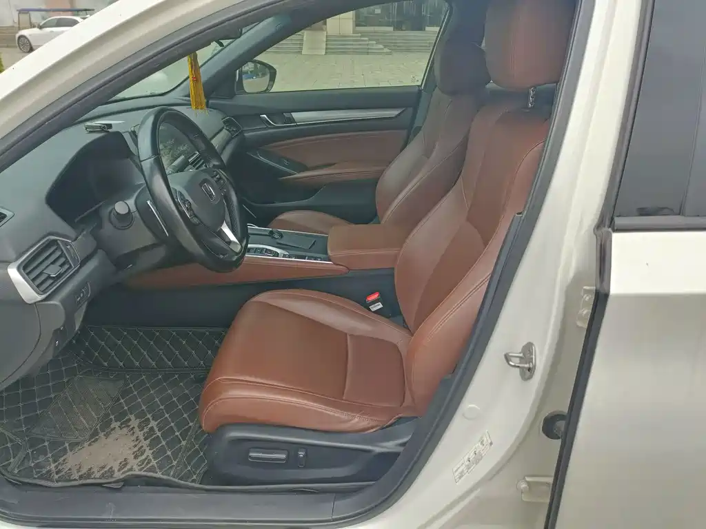 Honda Inspire 2022 2.0L
