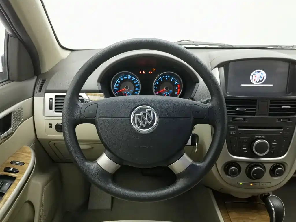 Buick Excelle — миниатюра 11