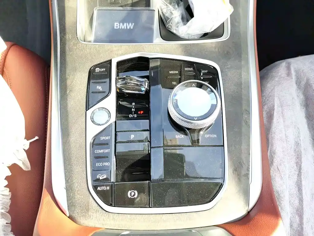 BMW X5 — миниатюра 6