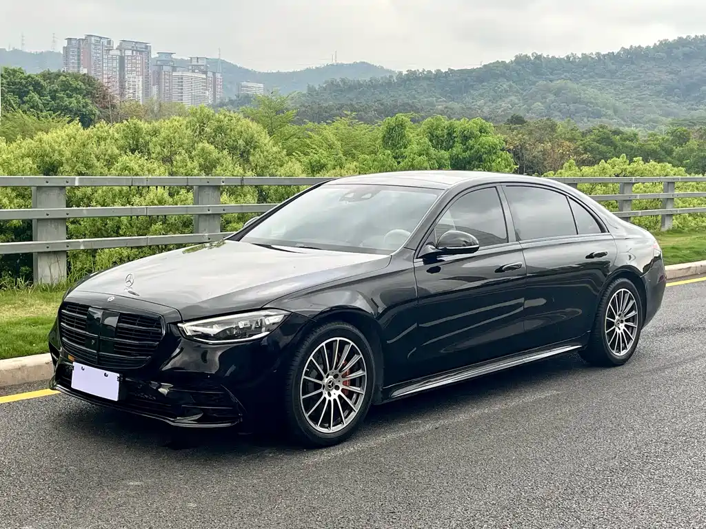 Mercedes-Benz S-Class 2021