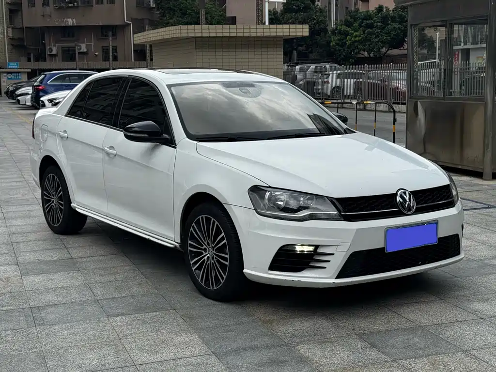 Volkswagen Bora — миниатюра 3