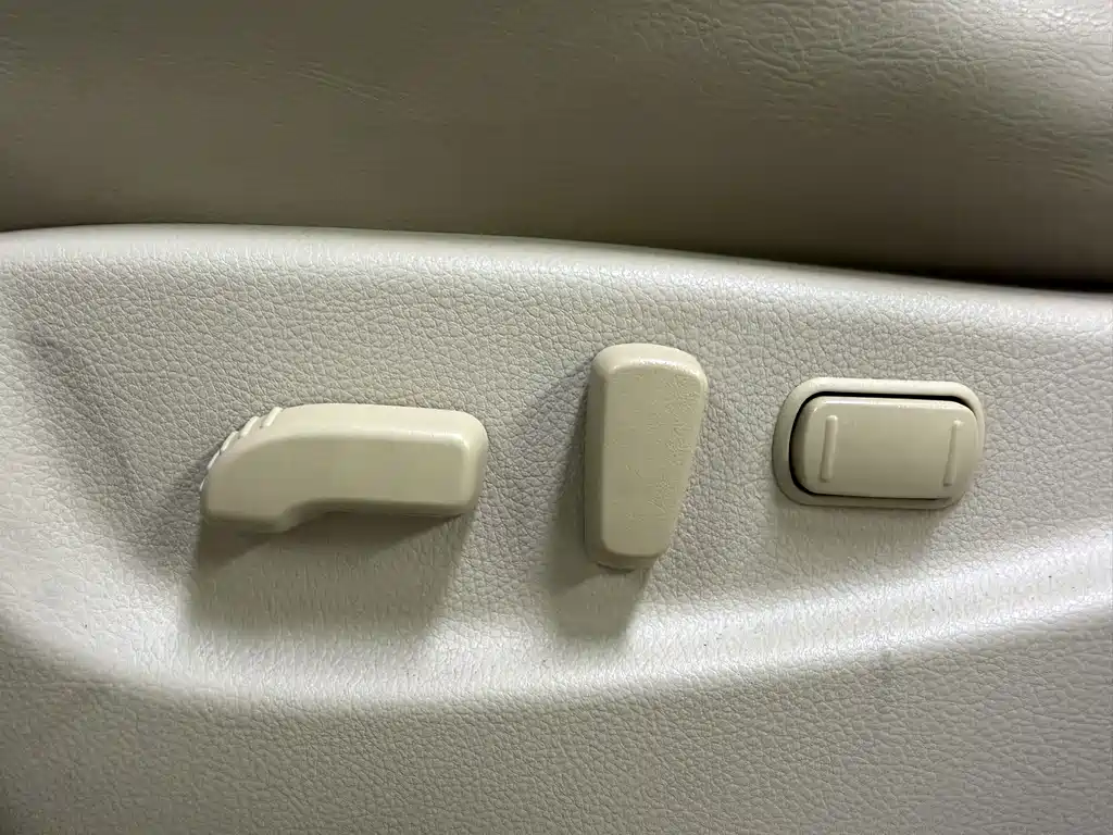 Nissan Quest — миниатюра 14