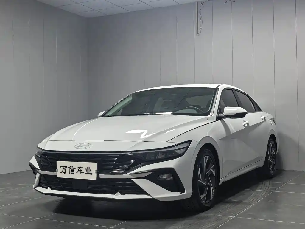 Hyundai Elantra — миниатюра 2