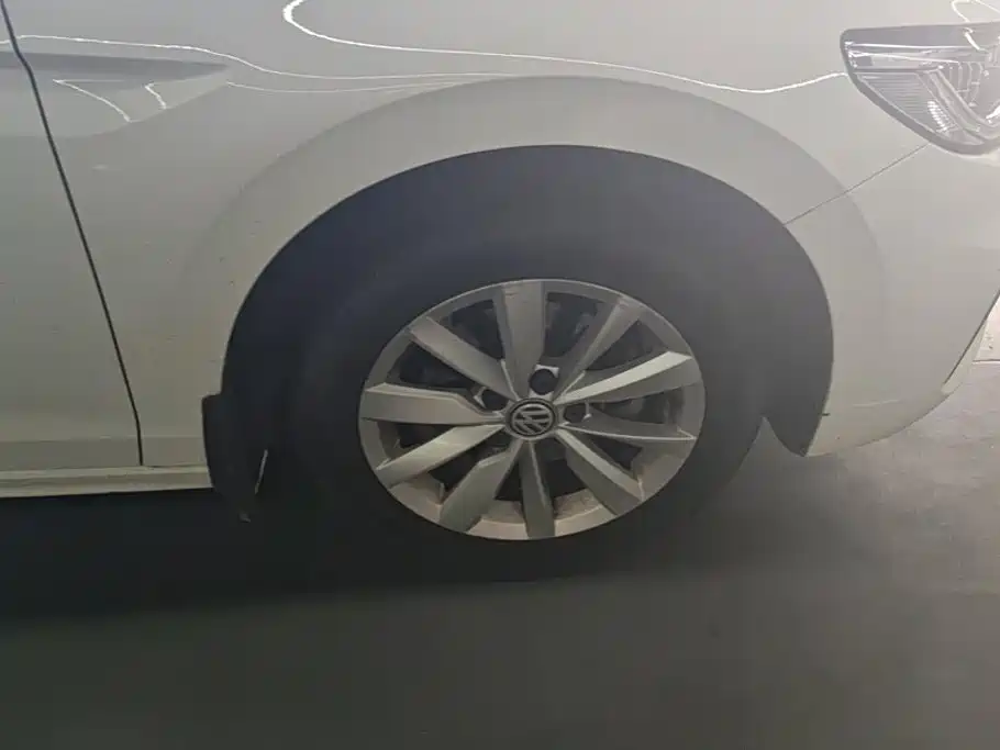 Volkswagen Bora — миниатюра 6