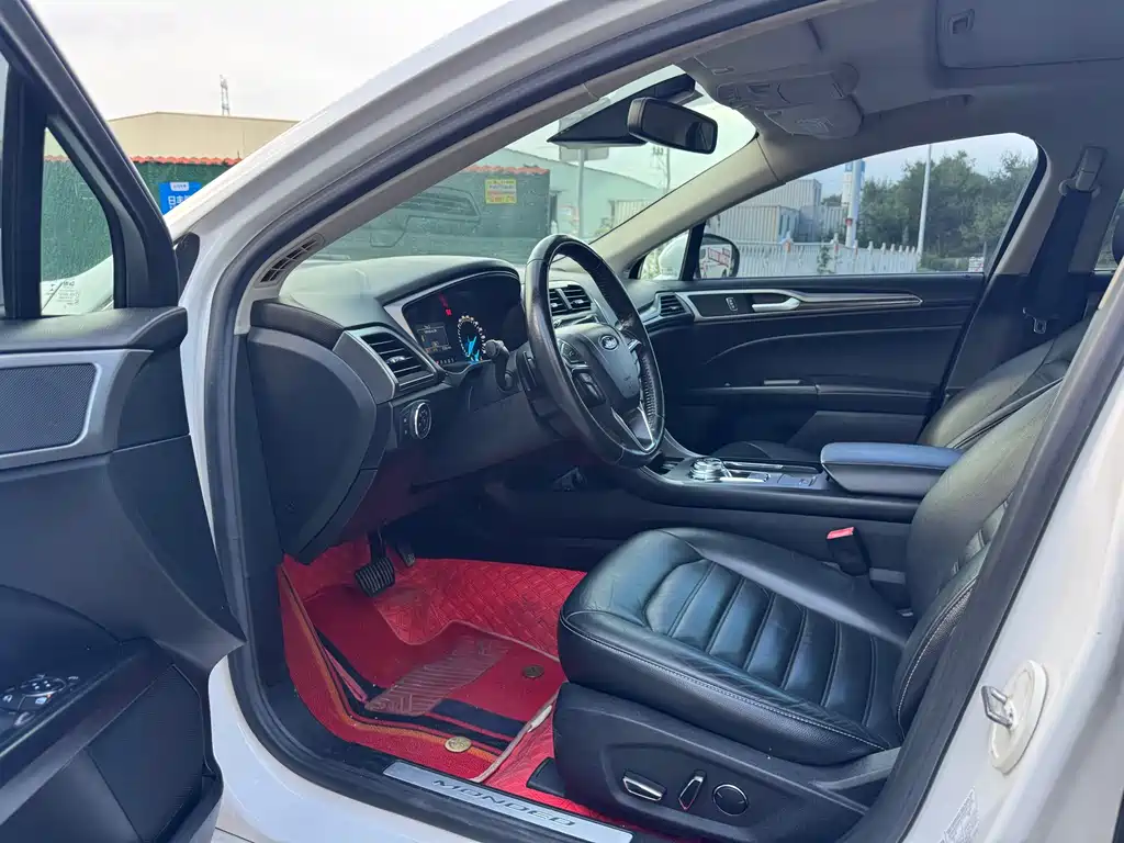 Ford Mondeo — миниатюра 4