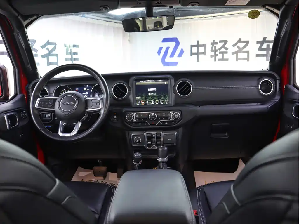Jeep Wrangler PHEV — миниатюра 6