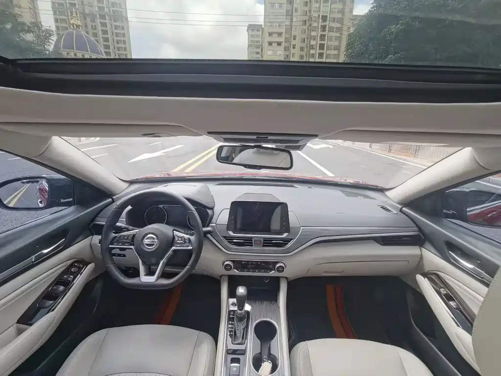 Nissan Teana — миниатюра 6