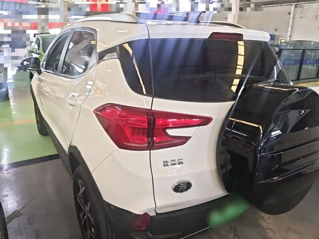 BYD Yuan Pro — миниатюра 5