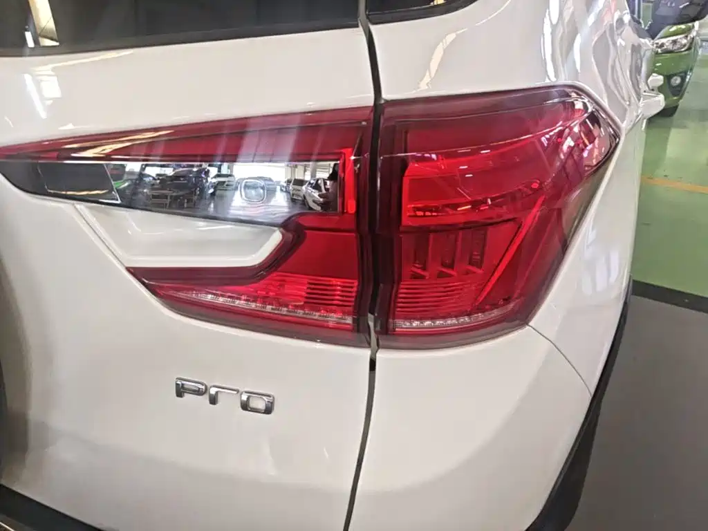 BYD Yuan Pro — миниатюра 8