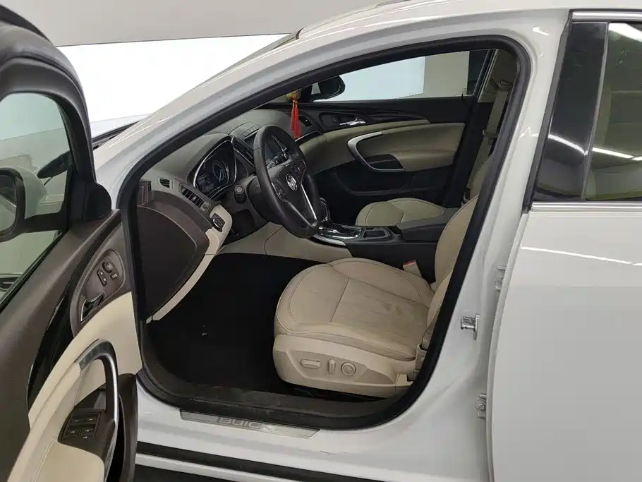 Buick Regal — миниатюра 9