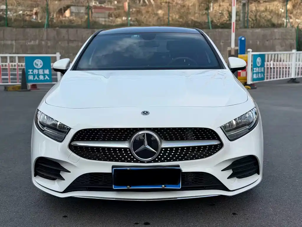 MERCEDES-BENZ A CLASS
