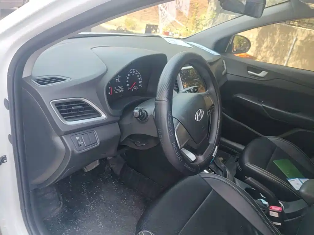 Hyundai Verna — миниатюра 21