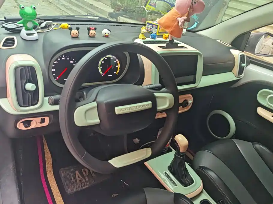Roewe Clever — миниатюра 12