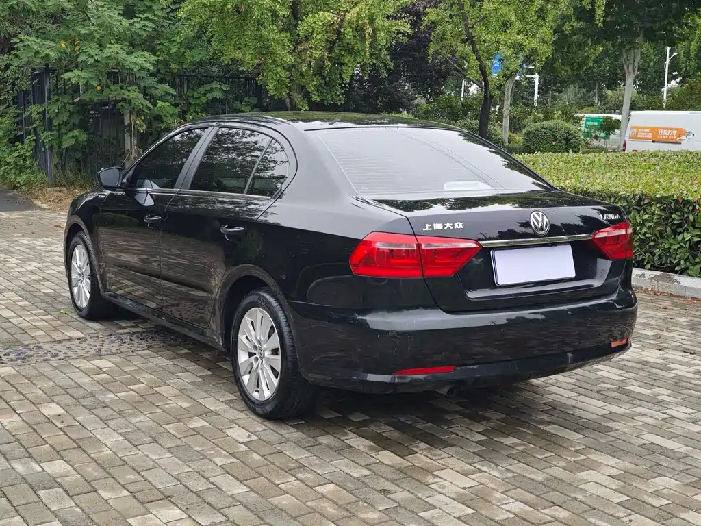 Volkswagen Lavida — миниатюра 10