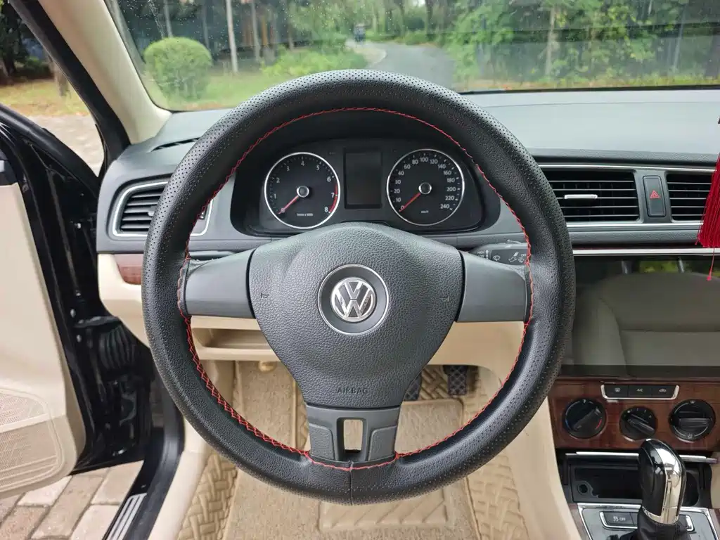 Volkswagen Lavida — миниатюра 13