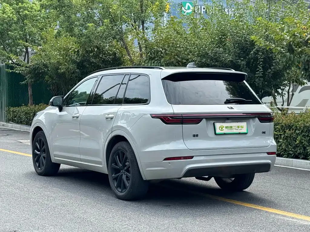 Li Auto Li ONE — миниатюра 10