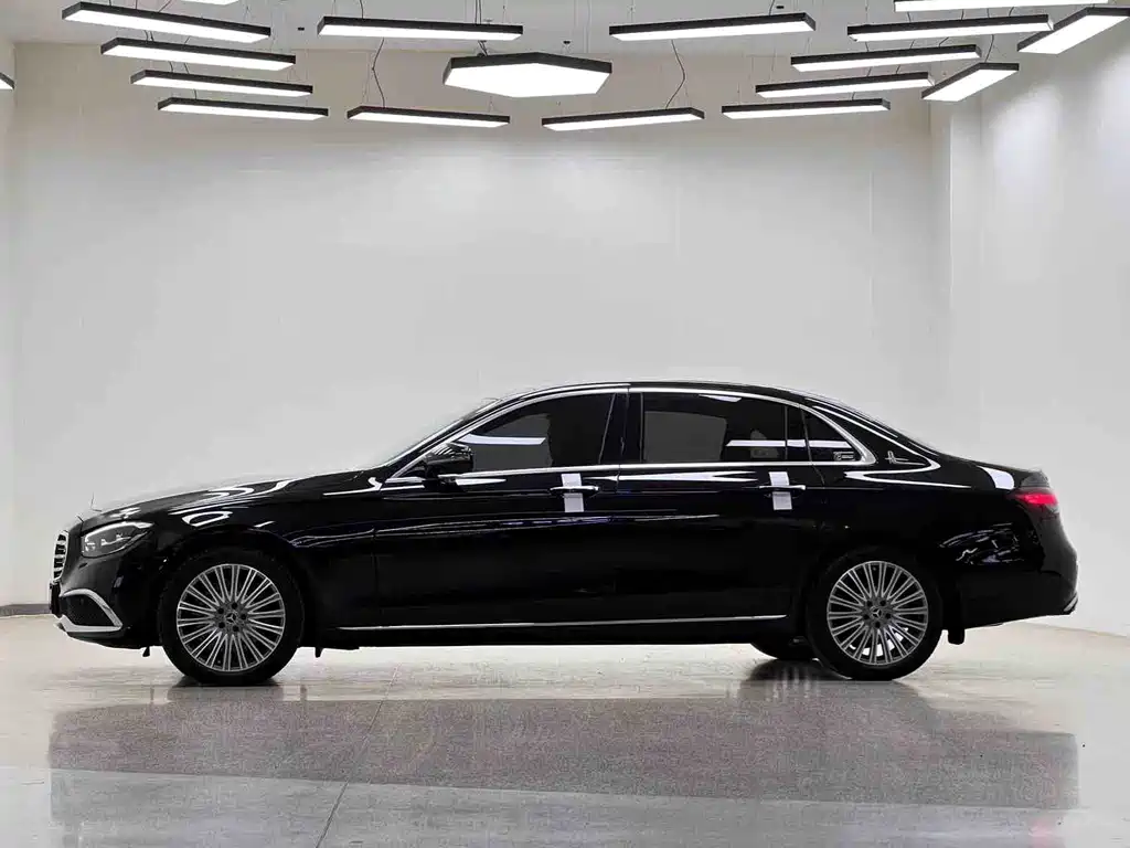 Mercedes-Benz E-Class E 2022 E 300 L Luxury