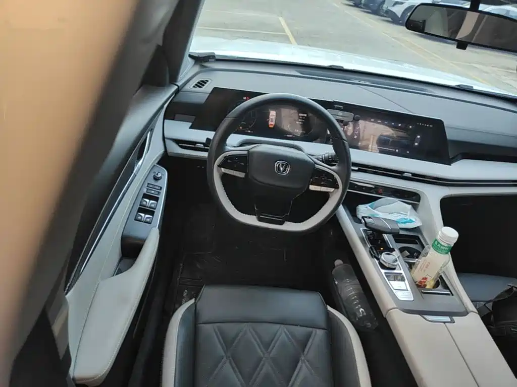 Changan Changan CS75PLUS — миниатюра 15