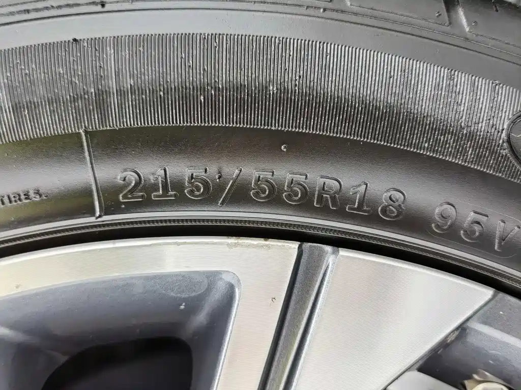 Geely Binyue — миниатюра 24