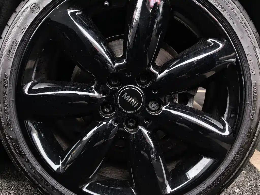 MINI Mini Clubman — миниатюра 13