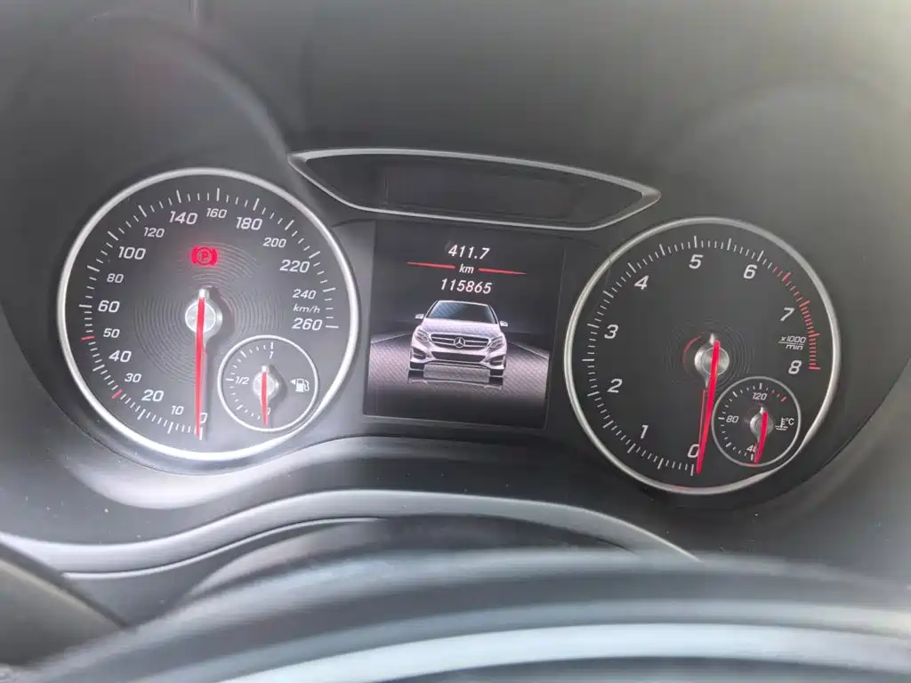 Mercedes-Benz B-Class — миниатюра 12
