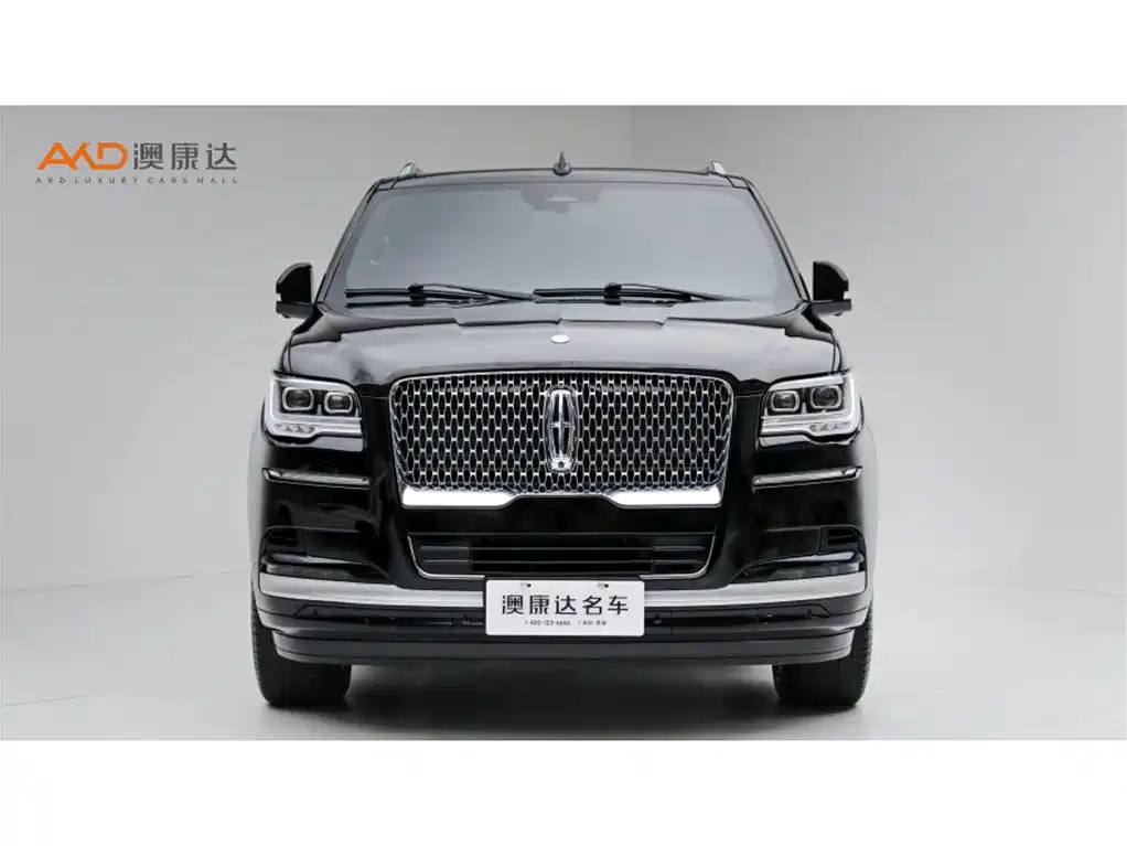 Lincoln Navigator — миниатюра 2