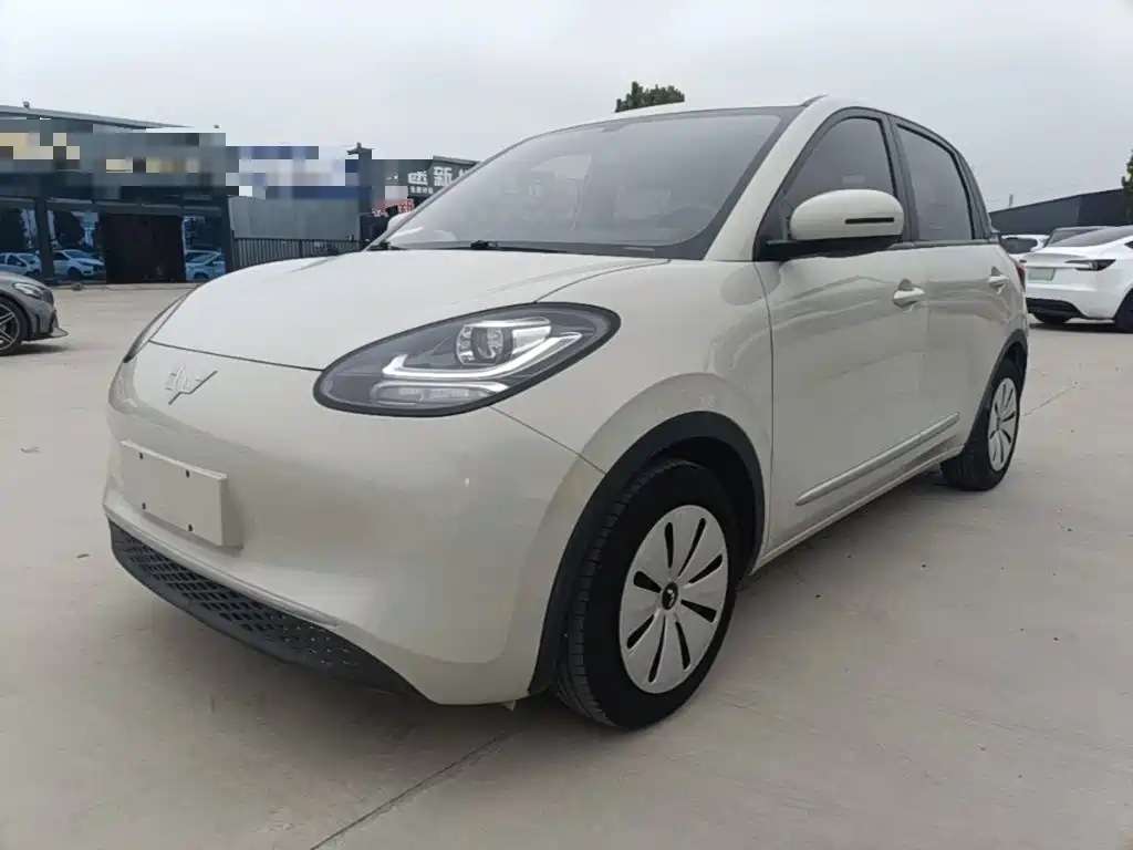 Wuling Bingo — миниатюра 2
