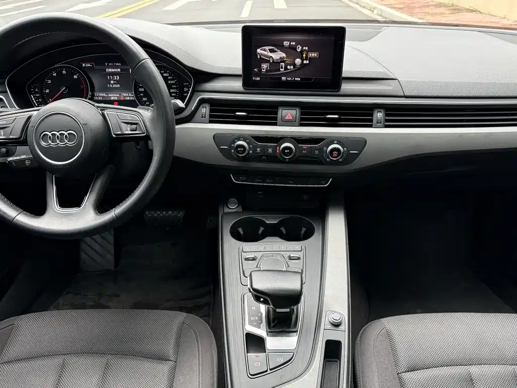 Audi A4L — миниатюра 5