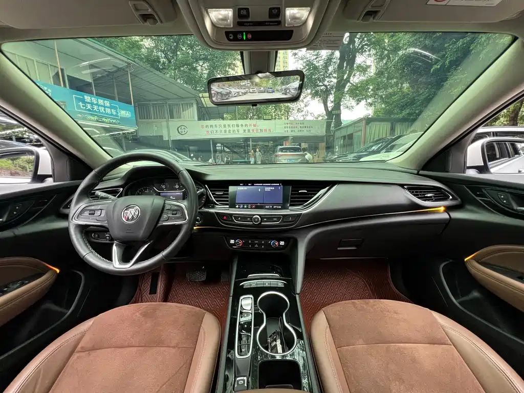 Buick Regal — миниатюра 15