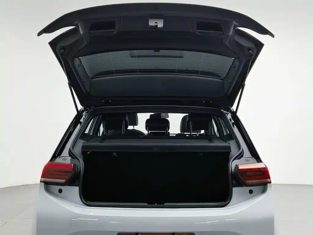 Volkswagen ID.3 — миниатюра 16