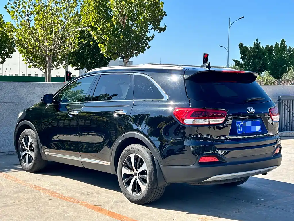 Kia Sorento — миниатюра 15