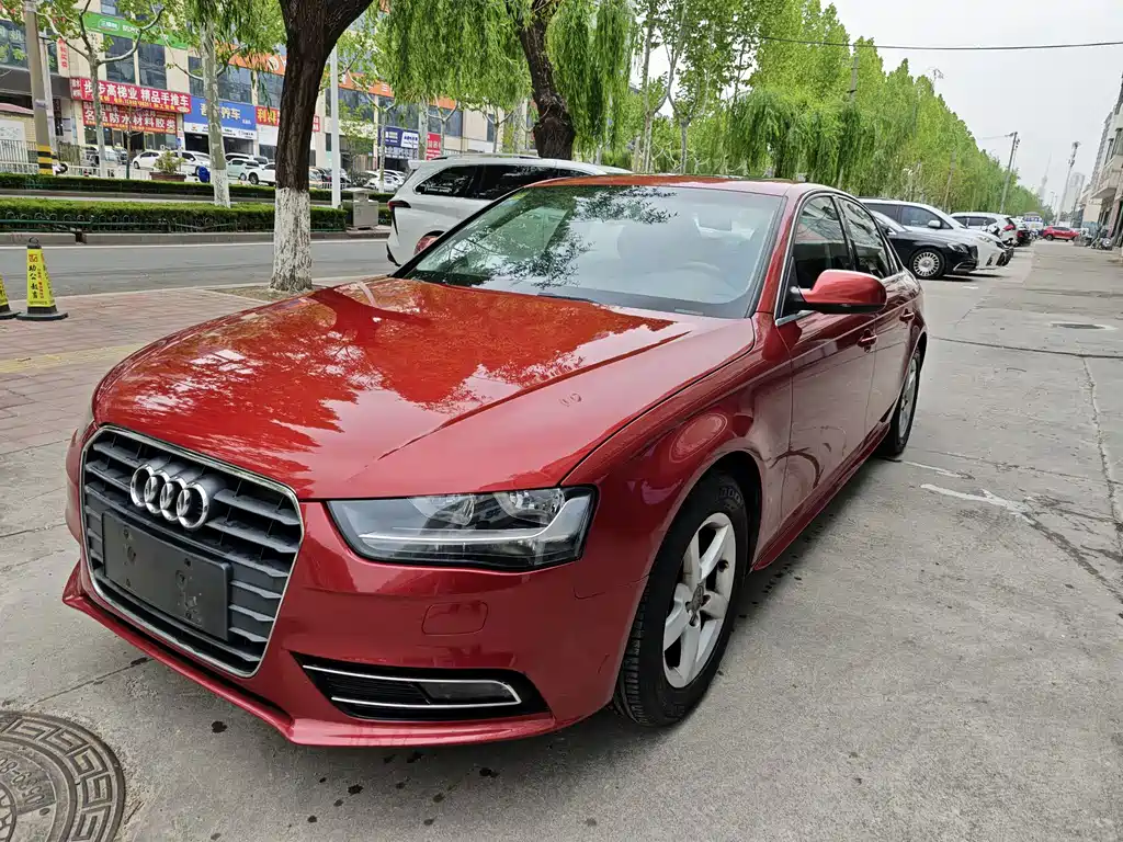 Audi A4L 2013
