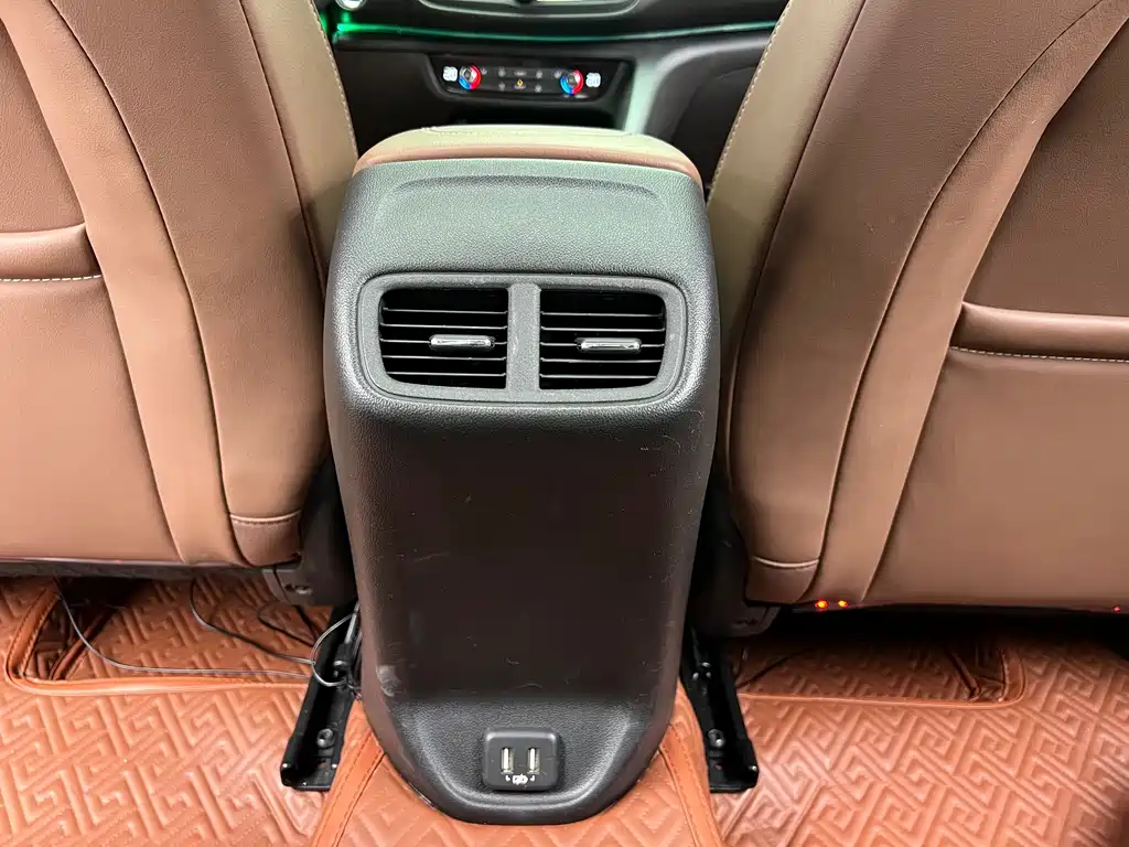 Buick Regal — миниатюра 16