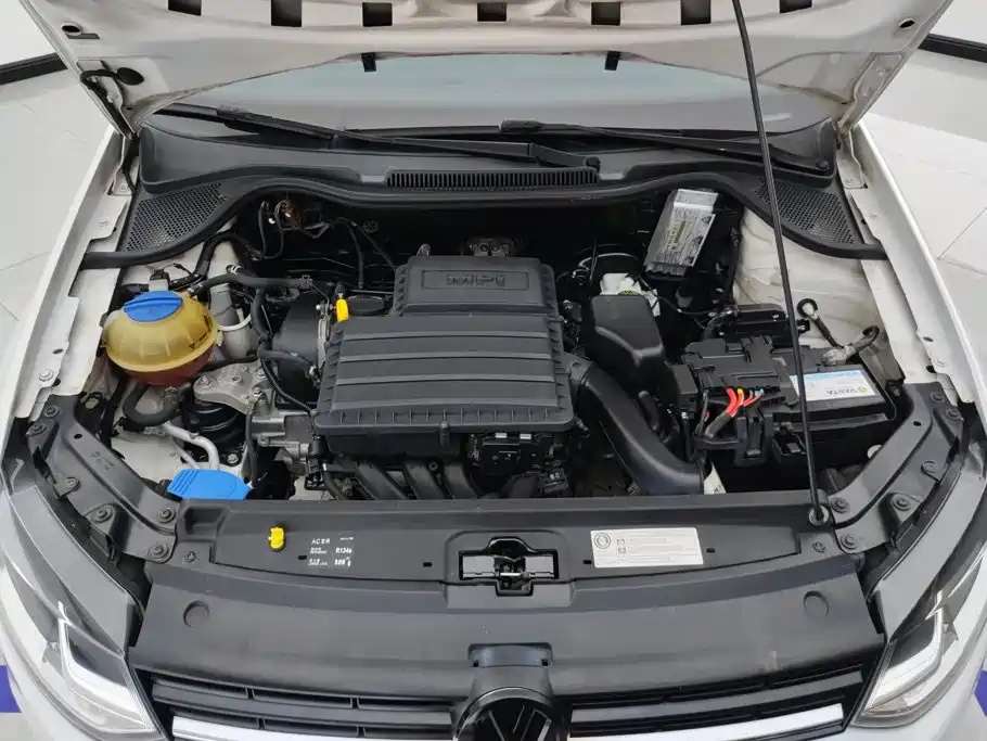 Volkswagen Polo — миниатюра 10