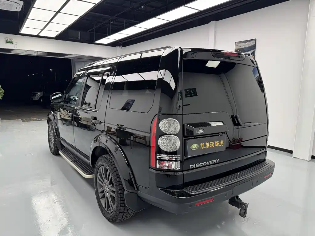 Land Rover Discovery 3.0 SC V6 HSE, фото 6