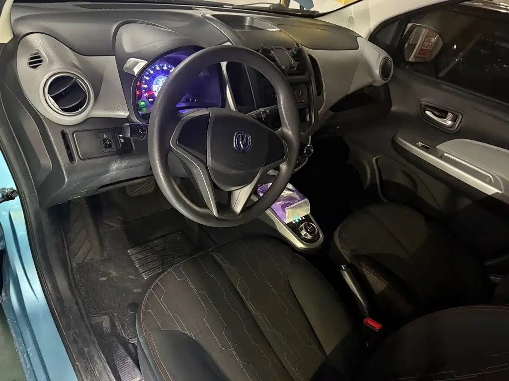Changan Benben E-Star — миниатюра 7