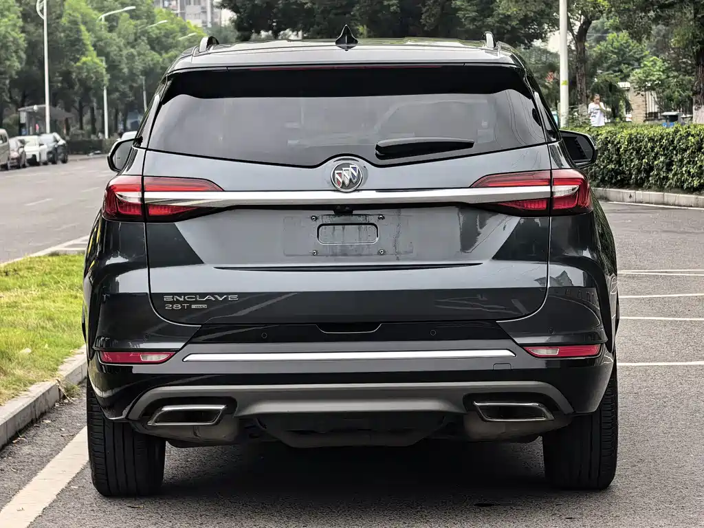 Buick Enclave — миниатюра 6