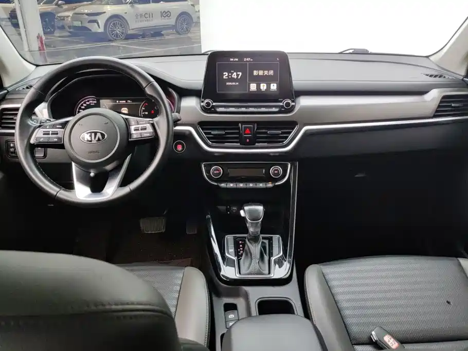Kia Sportage — миниатюра 12