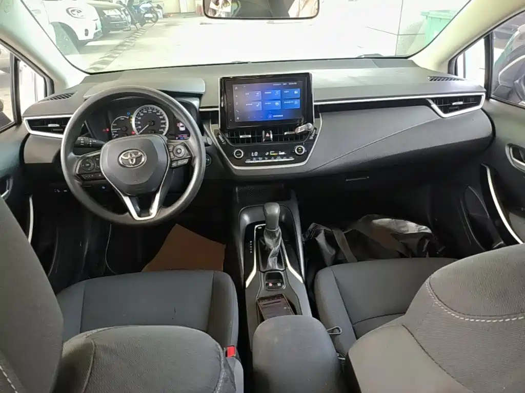 Toyota Corolla — миниатюра 10