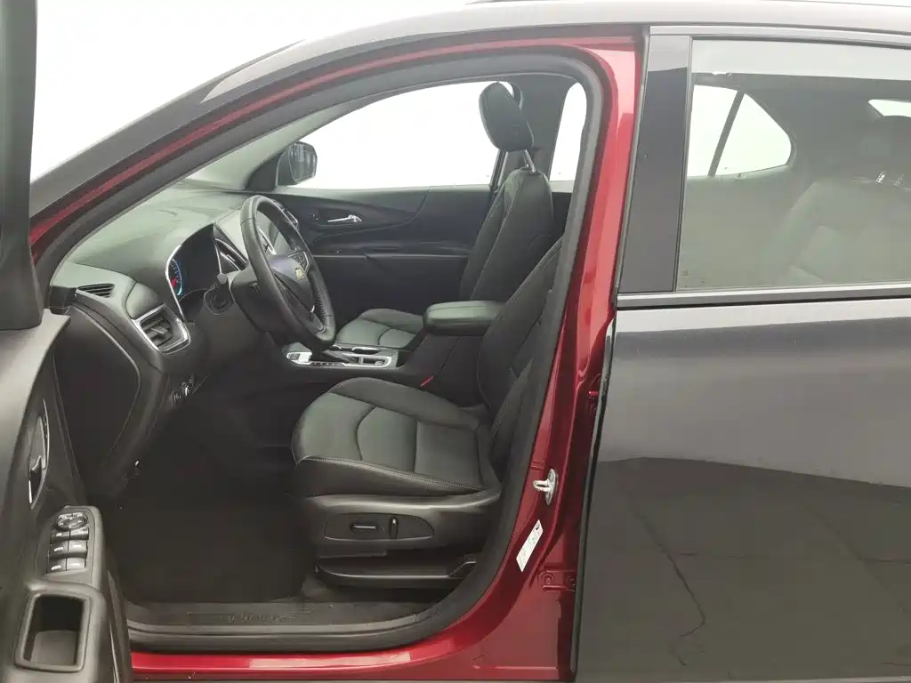 Chevrolet Equinox — миниатюра 10