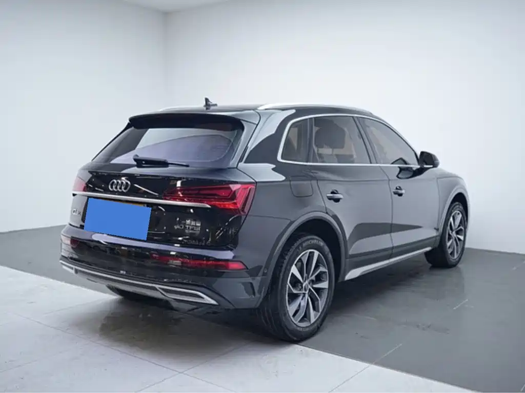 Audi Q5L 2022 40T Luxury