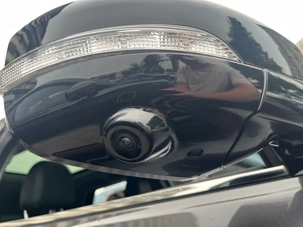 Changan CS95 — миниатюра 7