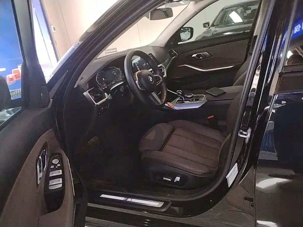 BMW 3 Series — миниатюра 15
