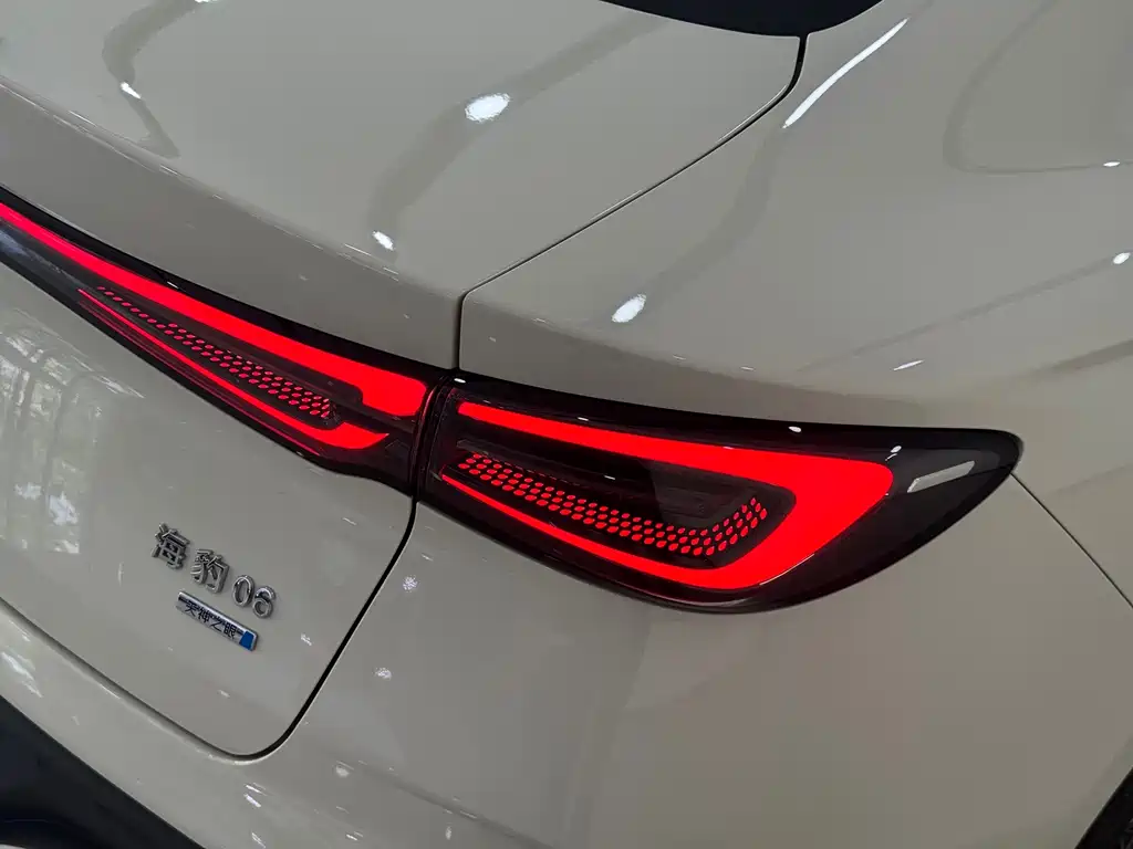 BYD Seal 06 — миниатюра 6