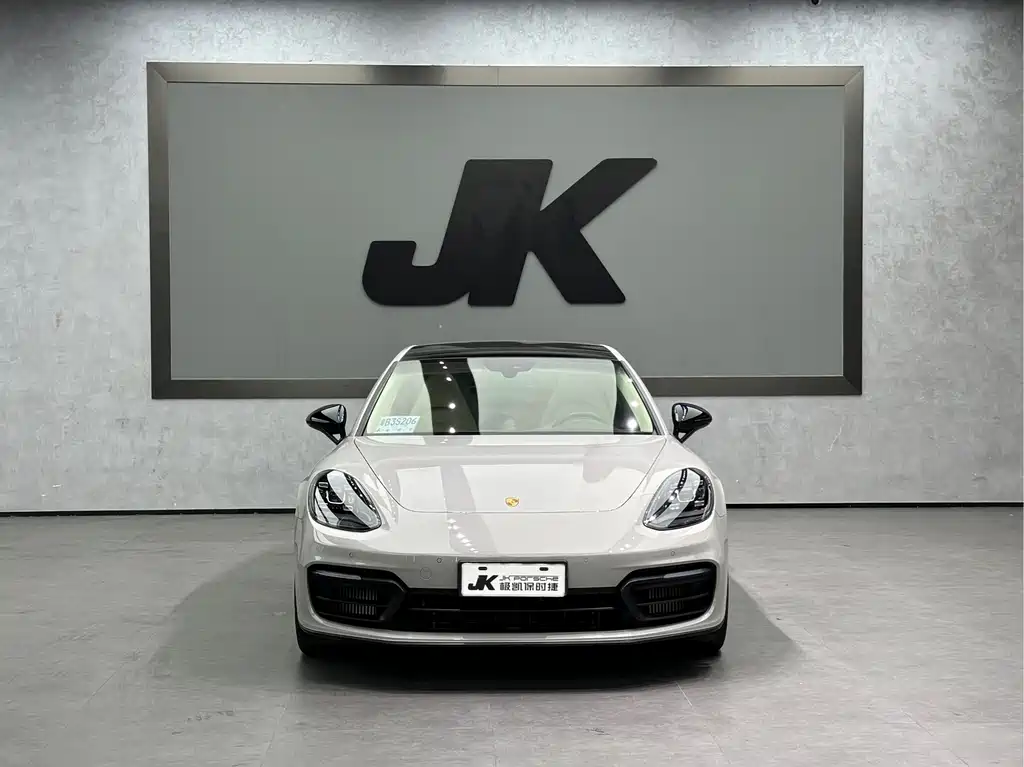 Porsche Panamera — миниатюра 2
