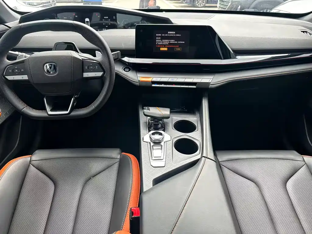 Changan UNI-V — миниатюра 5