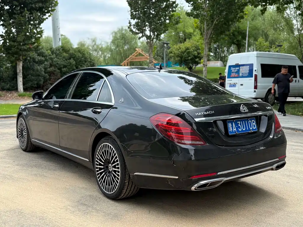 Mercedes-Benz S-Class — миниатюра 9