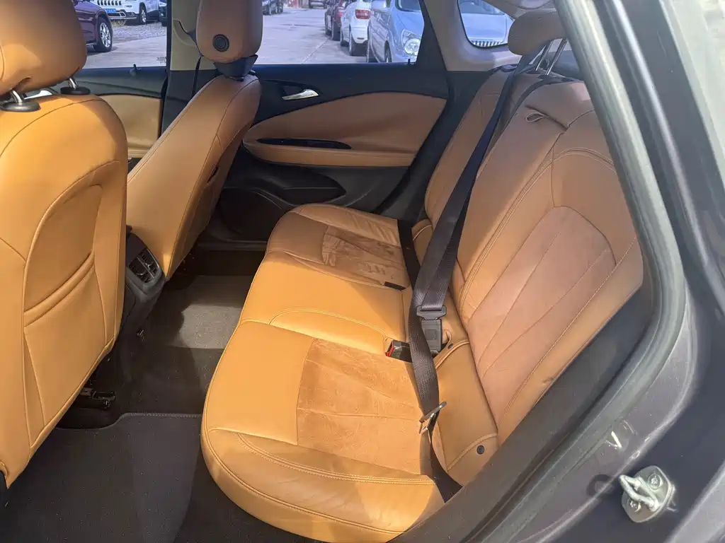 Buick Verano — миниатюра 15